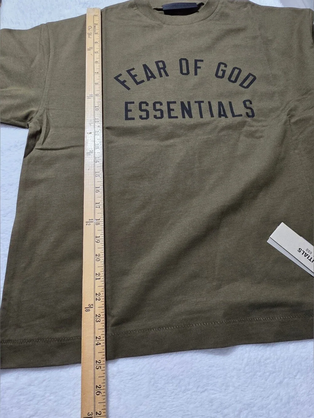 NWT Oversized Fear of God Essentials Kids Cotton Crew Neck Tee Sz 12 Olive